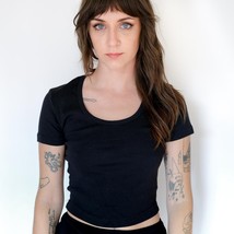 American Apparel Women&#39;s Crop Top Solid Black Cotton with Elastane Cropp... - $6.99