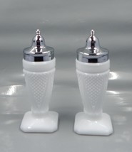 L E Smith Milk Glass Diamond Dart Pattern Salt and Pepper Shakers - £15.62 GBP