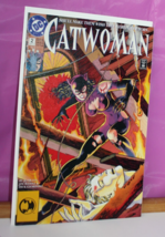 DC Catwoman She&#39;ll Make Them Wish They Were Never.. #2 1993 Vintage Comi... - $14.84