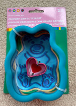 Wilton Comfort Grip Teddy Bear Cookie Cutter Large 5” &amp; Small Heart 2 fo... - $9.90