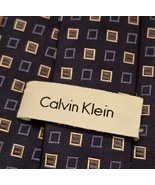 Calvin Klein Men’s Silk Tie Navy Blue Gold Geometric Squares 58&quot; Formal ... - $274.48 MXN