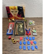 Junk Drawer Lot Capt Marvel Wonder Woman Minions Superman Simpsons Toys KG - $276.61 MXN