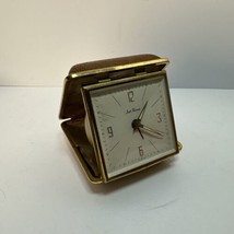 Vintage Seth Thomas Travel Alarm Clock Running Clamshell Case Windup - £8.01 GBP