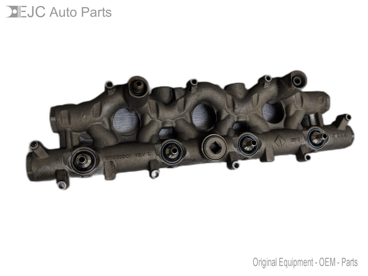 Left Oil Rail For 06-07 Ford F-350 Super Duty  6.0 1858350C1 Diesel - $69.25