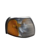 Passenger Corner/Park Light Fender Mounted Fits 98-00 MAZDA B-2500 1321839 - $406.93 MXN