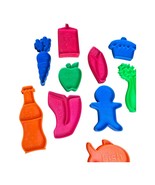 Vintage Plastic Play Food 12 Pieces Labeled With Food Name Thick and Stu... - $223.91 MXN