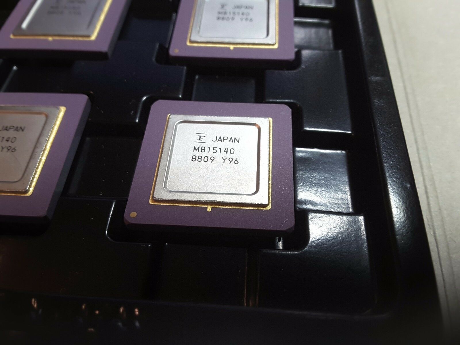 FUJITSU MB15140 TTL Bipolar 500-gate Master Slice LSI gate array NEW IC ... - $27.12