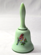 Vintage Westmoreland 5.25&quot; Glass Bell Hand Painted Songbirds On Green Mist - £8.39 GBP