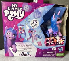 My Little Pony Izzy Moonbow Cutie Mark Magic Pony Figure &amp; Accessories-New - £11.37 GBP