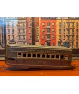 Marx Trains USED  #657D  Short Articulated New York Central Chicago Coac... - $21.06 CAD
