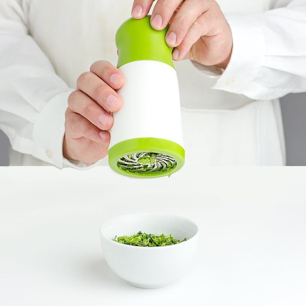 Easy & Quick Parsley Spice Mincer, Grinder & Chopper - $25.97