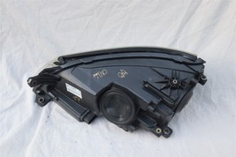 09-11 Volkswagen VW Tiguan Headlight Xenon HID Passenger Right - RH image 7