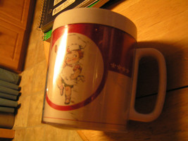 Vintage/Collectable 1991 Campbell Kids Plastic MUG/CUP, Insulated, 4 In.High - £2.91 GBP