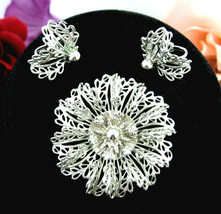 Flower Brooch &amp; Clip On Earrings Vintage Lacy Winter Set Silvertone Filigree - £13.39 GBP