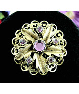 PURPLE PINWHEEL PETALS PIN Rhinestone FLOWER Brooch Vintage Goldtone LAC... - £11.79 GBP