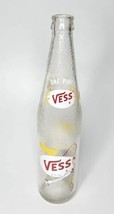 VTG 1967 Pop ACL Soda Bottle 16oz Vess Beverage Granite City, ILL  B3-6 - £15.14 GBP