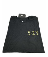 Air Jordan Trophy Room 5.23Black/Gold Short Sleeve Men’s T-Shirt 898509-... - $83.22 CAD