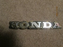 1977-1978 Honda CB 750 OEM Left Fuel Tank Badge Emblem 405L Needs paint ... - $190.06 MXN