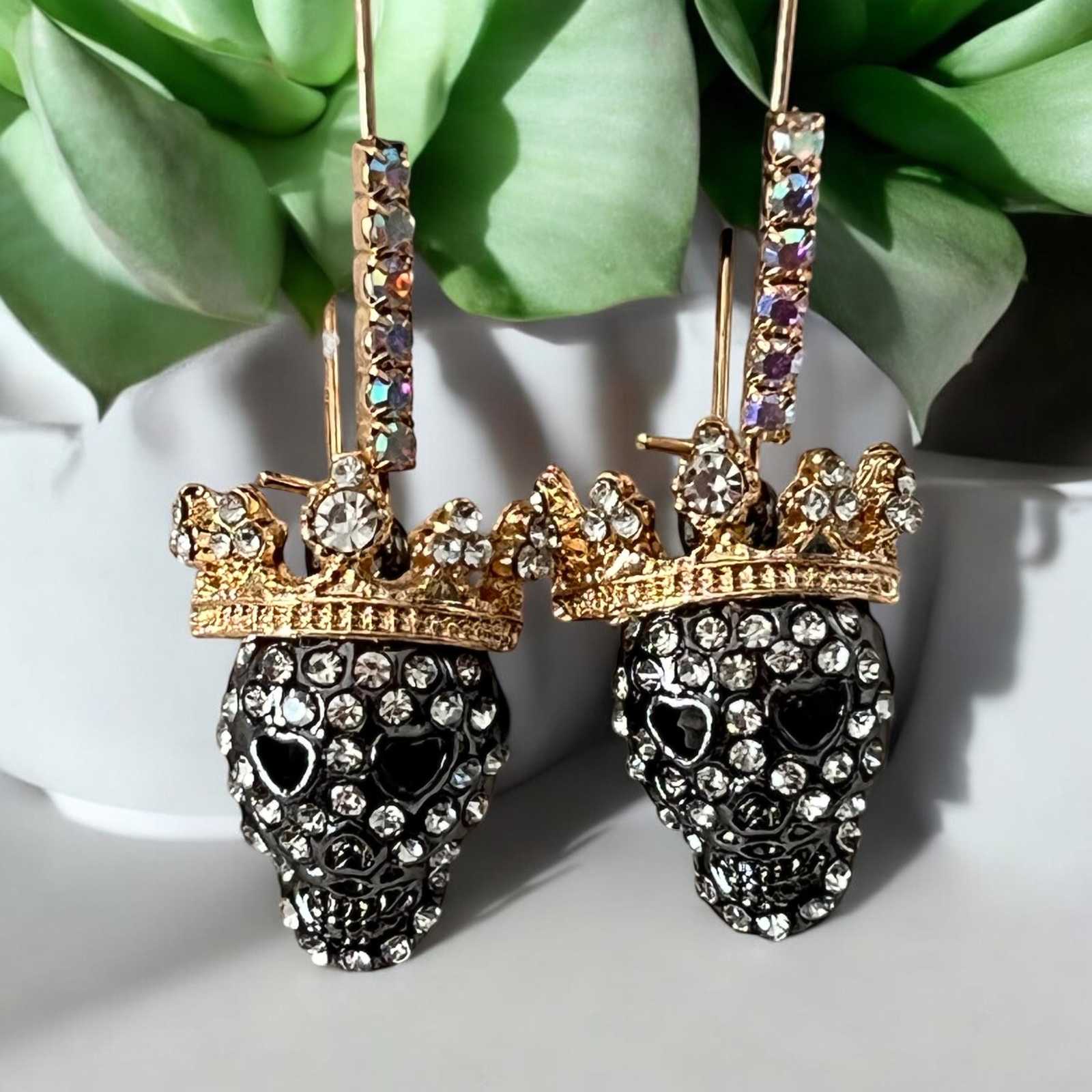 Sugar Skull Head Drop Earrings - Fashion Jewelry with Iron Ear Needle and Rhines