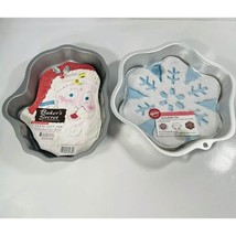 A Lot of 2 Christmas Cake Pans Wilton Brand - £14.71 GBP