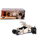 &quot;The Dark Knight&quot; Batmobile with Batman Diecast Figure Camouflage Versio... - $1,142.18 MXN