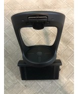 Mercedes Tasse Halter 3rd Reihe Sitz A4478101400 - $41.04 CAD