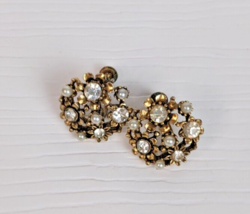 vintage pearl and rhinestone cluster screwback earrings gold tone - £19.75 GBP