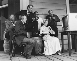 Gary Cooper And Grace Kelly And Thomas Mitchell In High Noon On Set Watching Tv  - £55.93 GBP