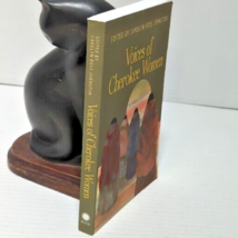 Voices of Cherokee Women (Real Voices Real History) by Carolyn Ross Johnston - £15.73 GBP