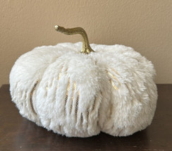 Cupcakes &amp; Cashmere Faux Fur Plush Ivory Fall Halloween Pumpkin With Sequins - £26.08 GBP