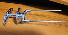 VINTAGE CARVETTE by GERITY CARVING MEAT FORK STAINLESS STEEL SILVER - $12.86