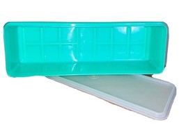 Vintage Tupperware Vegetable Crisper Keeper 892-3 with Lid 893-4 Green - $10.88