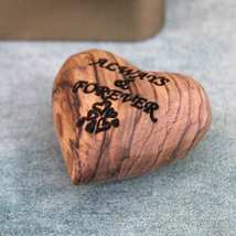 Med 2.2&quot; Personalized 3D Wooden Love Heart Table Decorations, Olive Wood heart s - £28.00 GBP