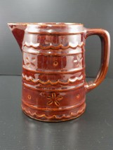 Vntg Marcrest Stoneware 6&quot; Pitcher Daisy Brown Oven Proof Pottery Stoneware USA - £4.90 GBP