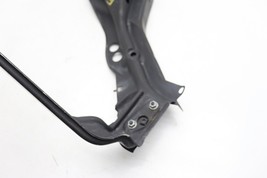 05-11 MERCEDES-BENZ C219 CLS550 RIGHT PASSENGER SIDE HEADLIGHT BRACKET E2933 image 3