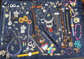 BIG 3 LB Costume Jewelry Quality Junk Drawer for crafts &amp; Jewelry Making  #EB03 - £36.08 GBP