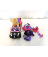Teacup Piggies Show Time Limo an  Flocked Teacup Piggies Holly Winter Wo... - $339.25 MXN