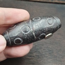 Antigua piedra magnética negra misteriosa talla de animales amuleto de c... - $829.37 MXN