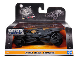 &quot;Justice League&quot; Movie Batmobile 1/32 Diecast Model Car by Jada - $475.79 MXN