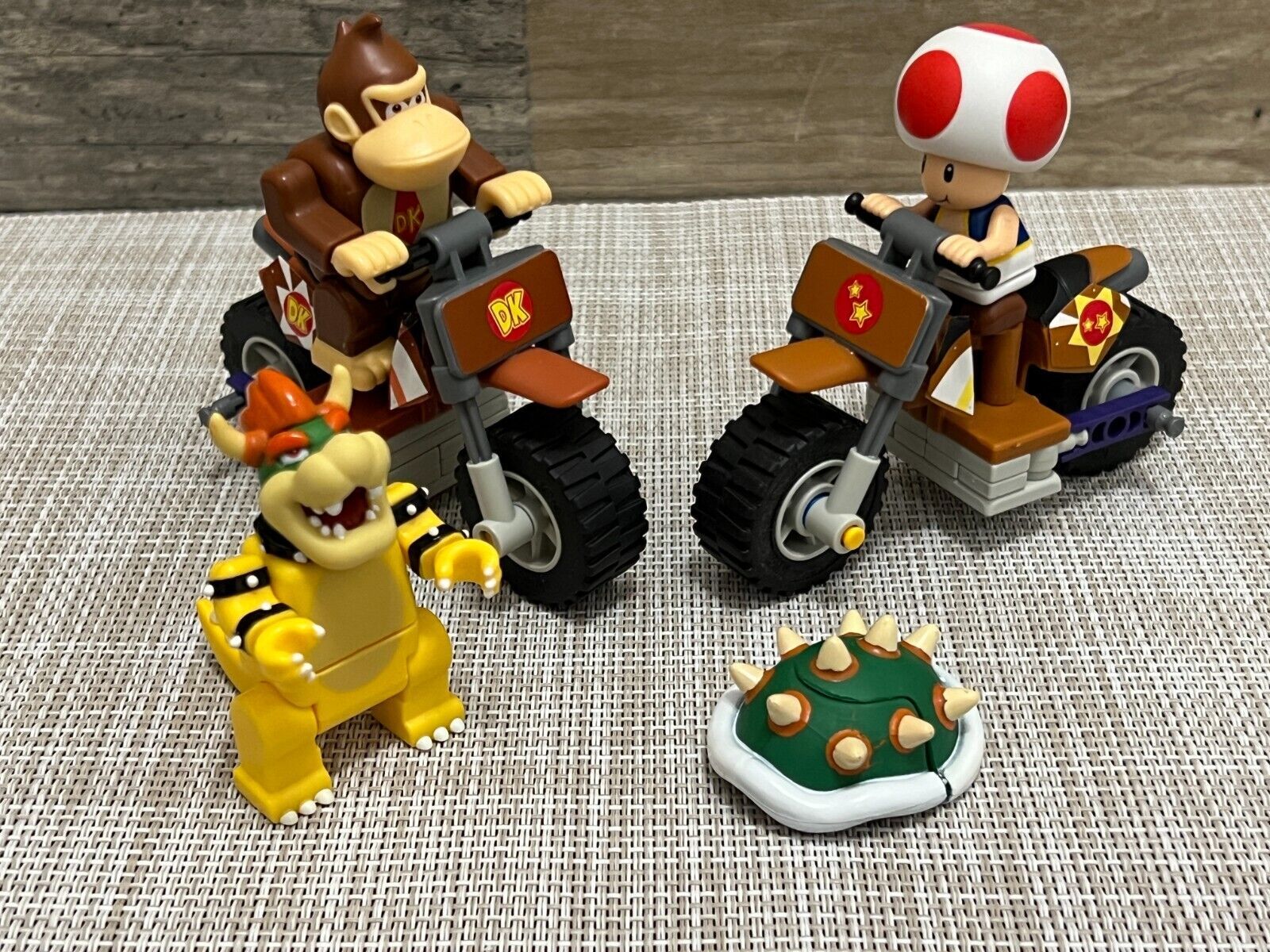 K'NEX Super Mario Bros. Bowser Toad DK Shell & Motorcycles Nintendo Minifigures - $23.21