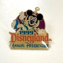 Disneyland Park Mickey Mouse Annual Passholder Hat Lapel Pin 1999 Vintage 1” - £4.63 GBP