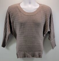 I9) Daniel Design Woman Stretch Sweater Shirt Top M/L Gray Purple - $9.89