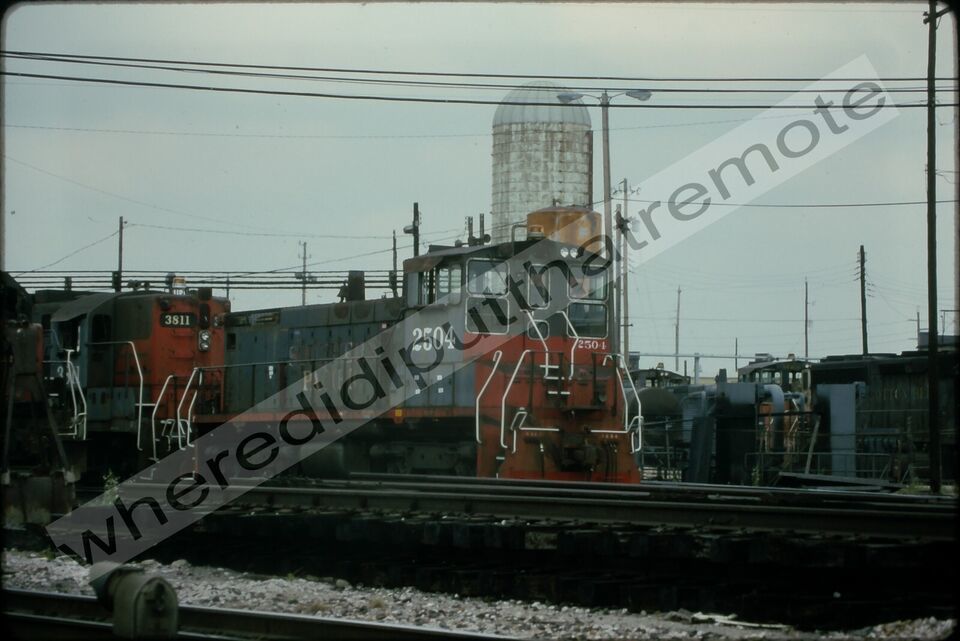 Primary image for Original Slide SP Southern Pacific 2504 EMD SW1500 Houston TEX 5-1994