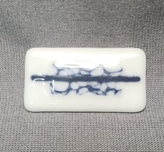 Vintage Fused Glass Brooch Bar Pin Art Glass Jewelry Abstract White &amp; Slate Gray - £15.82 GBP