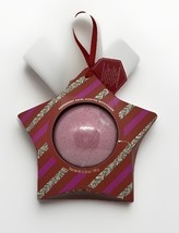 Simple Pleasures Warm Wishes Peppermint Swirl Scented Bath Fizzer 6.34 oz - $6.92