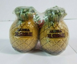 Vintage 1970&#39;s Pair Ceramic Pineapple Souvenir Hawaii Salt Pepper Shakers NOS - £19.77 GBP