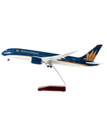 1:130 Vietnam Airlines Boeing 787 Plane Diecast Model Airplane with LED ... - $197.99