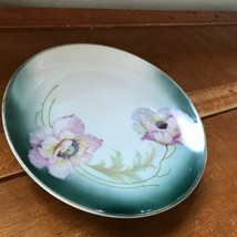 Signed Green &amp; White with Pink Poppy Flowers Decorative Plate – 8.75 inches in  - £8.14 GBP