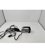 Sony Handycam DCR-DVD650 Camcorder with Battery and Charger - €51,20 EUR