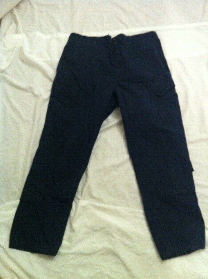 PROPPER TACTICAL NAVY BLUE MENS MILITARY POLICEMEN PANTS 40R MEASURES 40X31 - $19.79